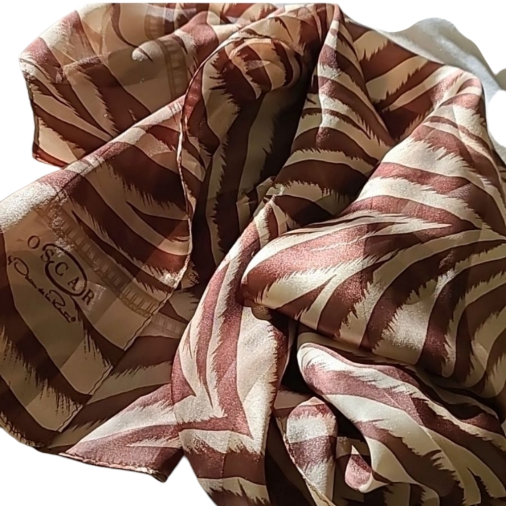 🔴SOLD🔴Oscar de la Renta Long Sheer Silk Scarf Brown Animal Print Stripes
